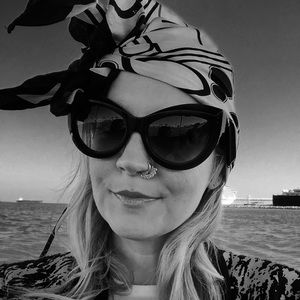 Meet your Posher, Brooke